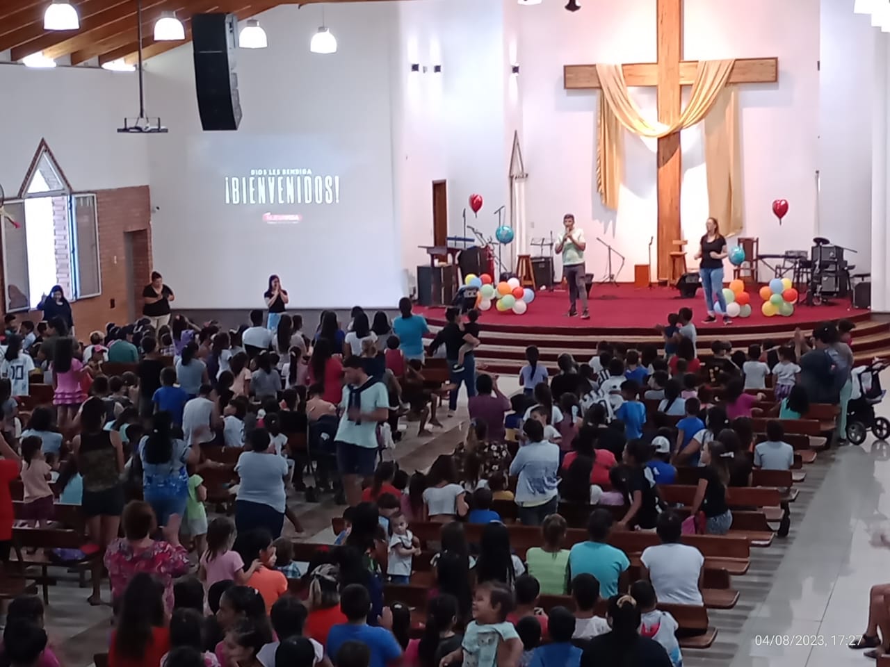 Celebración en Iglesia Nueva Vida Barrio Esperanza